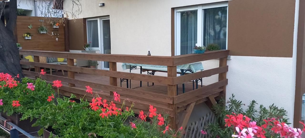 A Bringas Apartman Balatonfured Exterior photo